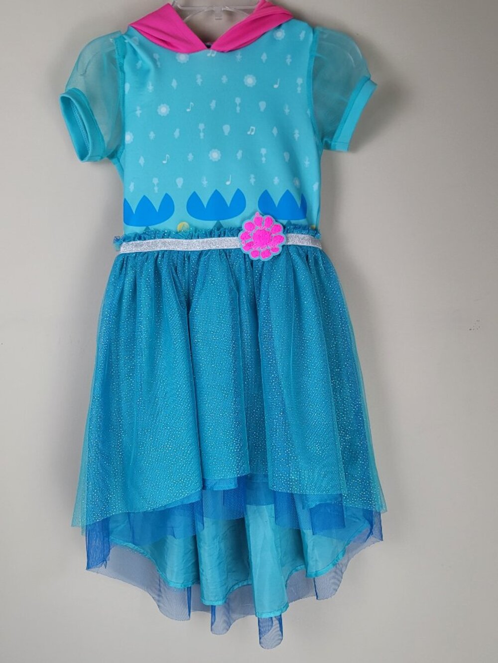DreamWorks Trolls World Tour Costume Dress Girls S 6 6X Poppy Tulle Hooded - Picture 2 of 11